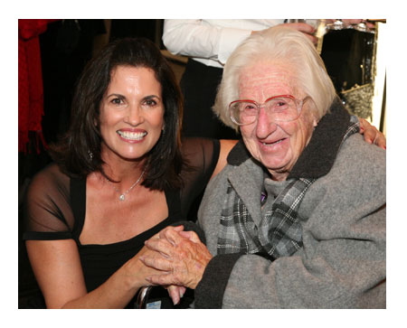 image of Stephanie and Vivian