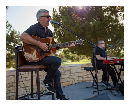 Taylor Hicks performed the post-game concert